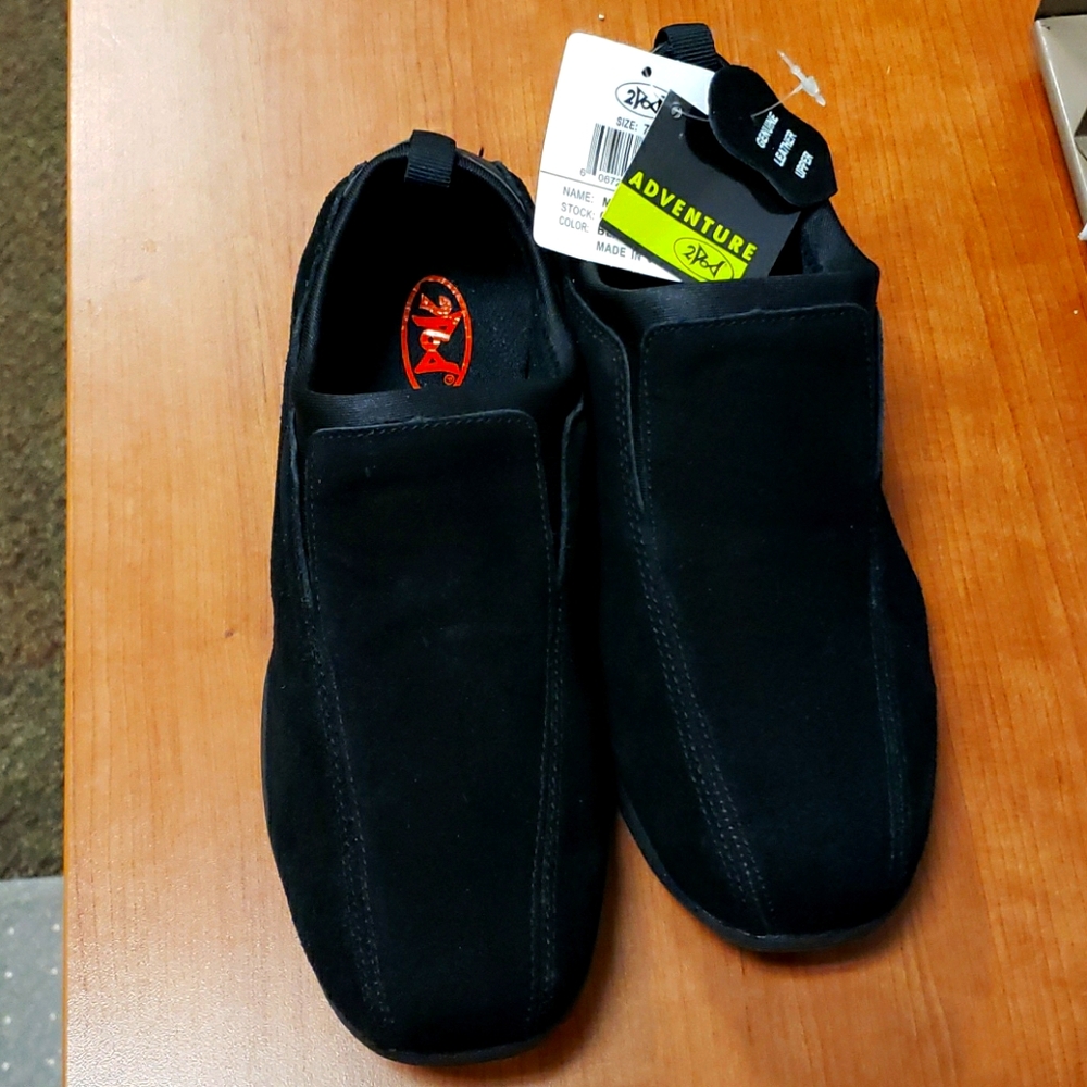 Black suede 2Pod Adventure slip on shoes